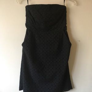 Like new party dress with pockets.
